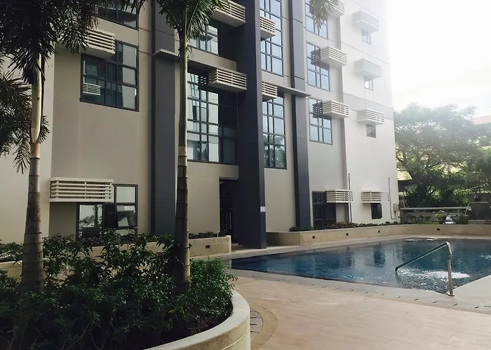 Venice, Mckinley Hill Bgc *