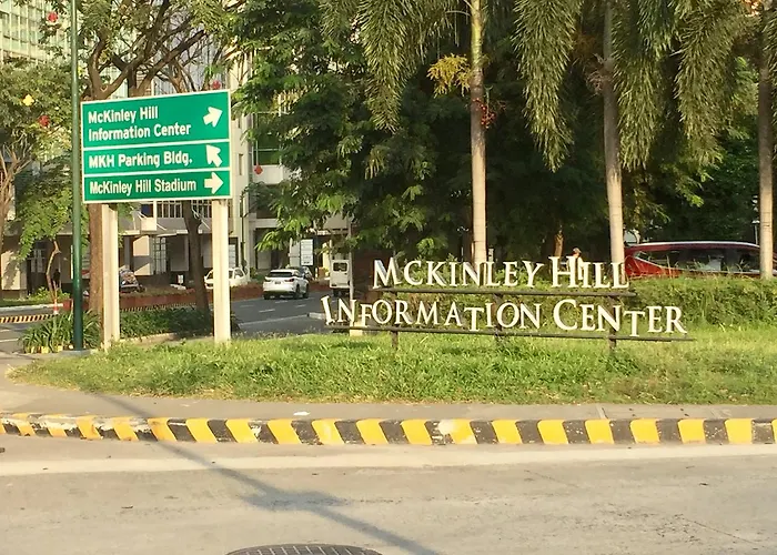 Venice, Mckinley Hill Bgc