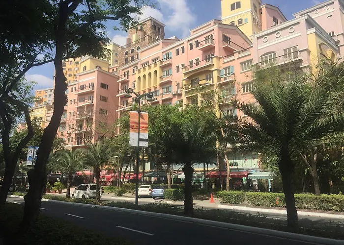 Venice, Mckinley Hill Bgc * Manila